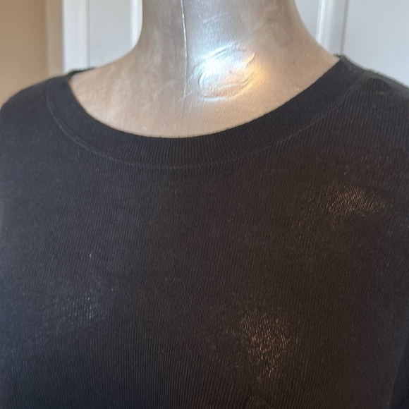 Wild fable Women’s Long Sleeve Cropped Tee With One Pocket Black size Large - Picture 9 of 12